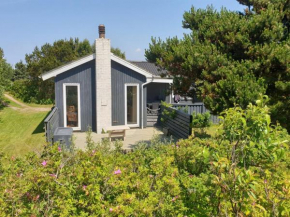 Holiday Home Swana - 550m from the sea by Interhome